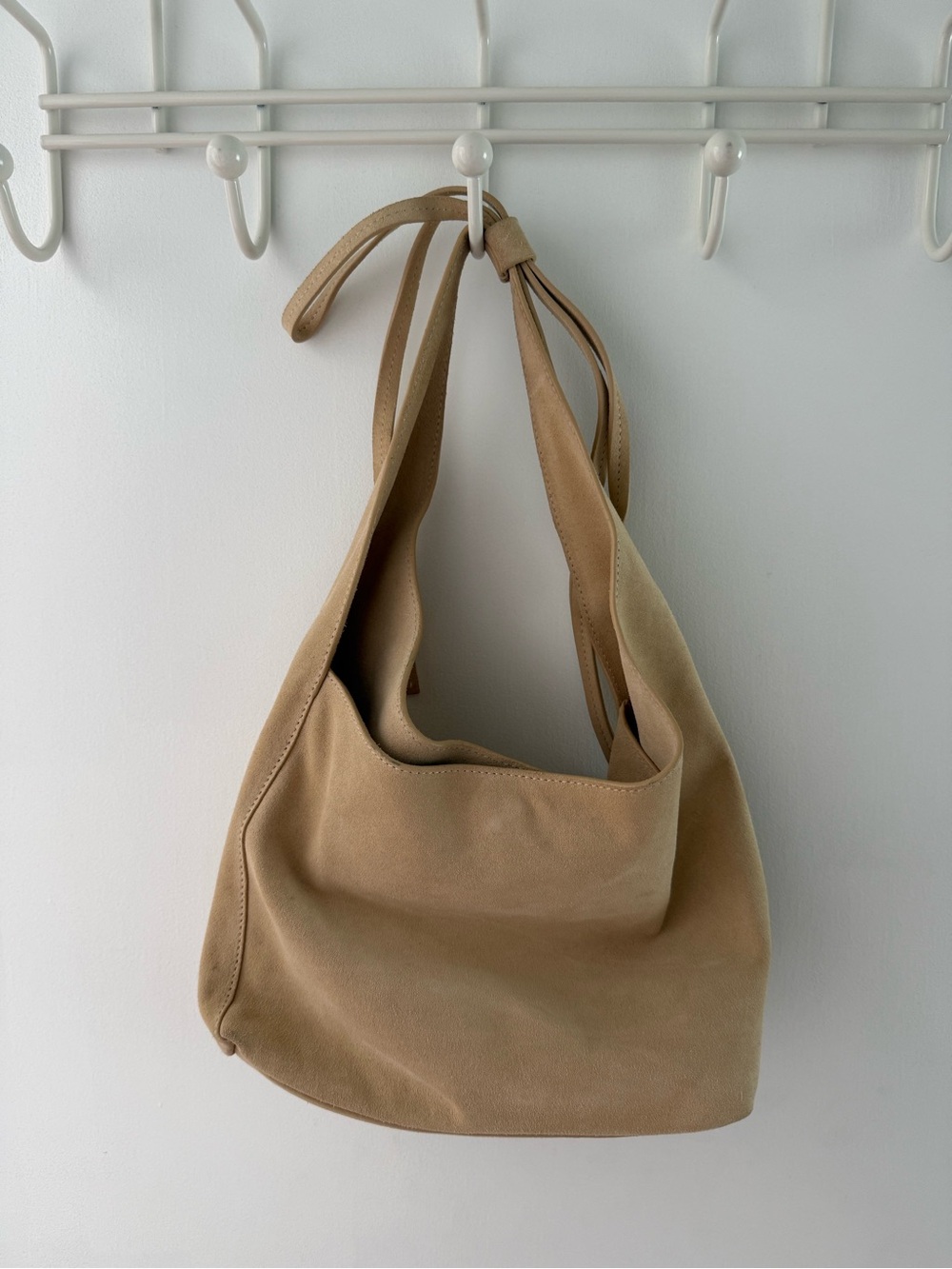 Reformation Small Vittoria Tote Bag - Picture 2 of 2